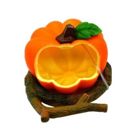 Parrot Spill-Proof Plastic Feeder for Bird Cage (Color: As pic show, Style: pumpkin)